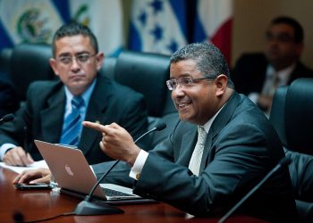 ARENA usó en campaña $10 millones de Taiwán que eran para atender a víctimas de terremotos del 2001