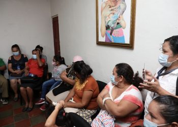 Familias de Angelitos II solicitan nueva reubicación