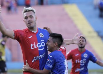 FAS sufre contra Sonsonate, pero amarra su boleto a semifinales