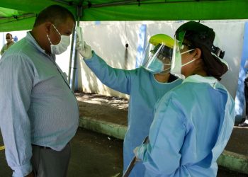 Guatemala anunciará nuevas restricciones contra la pandemia: «Se esperaba luego de muchos desórdenes»