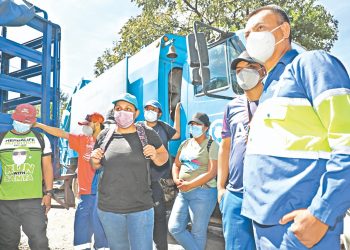 Alcaldía de San Salvador despidió a 15 trabajadores en los últimos días