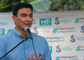 Denuncian ante la fiscalía a alcalde de San Miguel, Miguel Pereira, por supuesto lavado de dinero
