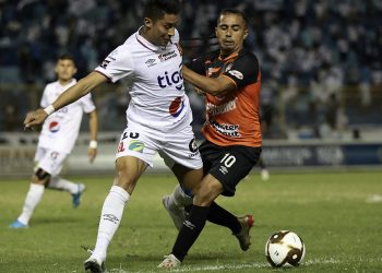 FINAL: Alianza 3-0 Águila, los albos son campeones del fútbol salvadoreño