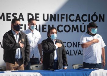 Gobierno de El Salvador honra con apoyo a los veteranos en su día