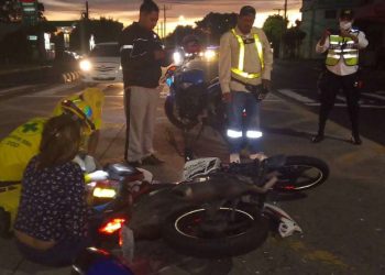 Al menos un motociclista murió diariamente en El Salvador en 2020