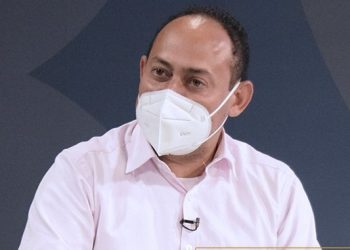 Adán Perdomo: «$9,000 que son los que entrega el partido [ARENA] a este servidor» para campaña electoral