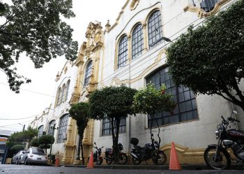 Mario Durán tiene el 60 % de intención de voto frente al 19.8 % de ARENA