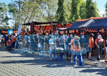Cero distanciamiento en preventa en el estadio Juan Francisco Barraza