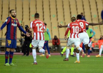 Athletic derrotó en tiempo extra al Barcelona y se lleva la Supercopa de España