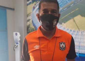 Mario Mayén Meza, director deportivo de Águila:  «Si Ernesto Corti se tiene que ir, la verdad, mala suerte»
