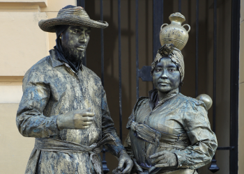 Estatuismo: La magia del arte inmóvil