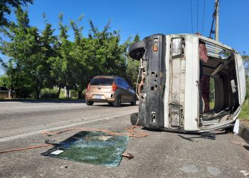 Conductores que remolcaban vehículo averiado generaron accidente múltiple en bulevar Constitución