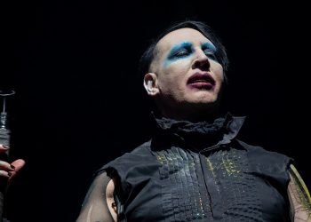 Marilyn Manson es acusado de violación y acoso sexual por varias mujeres