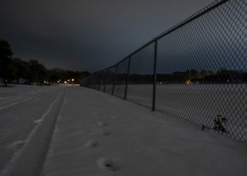 Tormenta invernal avanza hacia el este de EE.UU., millones sin electricidad