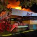 Bomberos controla incendio de grandes proporciones en restaurante de Metrosur en San Salvador