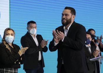 Mario Durán ganaría alcaldía de San Salvador con 60.4%, según última encuesta de la UCA