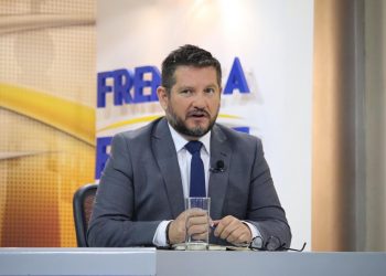Candidato a diputado de VAMOS está en contra del matrimonio igualitario y del aborto
