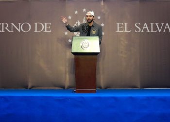 TSE sanciona al Presidente Nayib Bukele por hacer conferencia de prensa