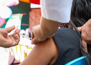 Esquema de vacunación disponible en jornada médica de Nuevo Cuscatlán