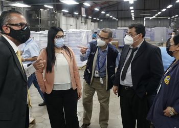 El 60 % de papeletas para votación de concejos municipales están impresas en El Salvador