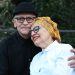 El poeta y su esposa han escrito verso a verso 42 años de una vida juntos. Así ha sido el amor de esta admirada pareja. Foto: René Estrada.