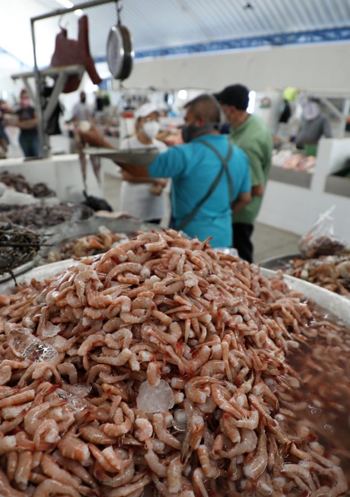 Mercado del mar: Un lugar que lo tiene todo - Diario El Salvador