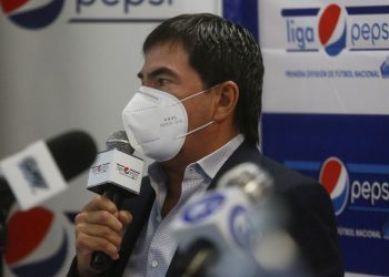 Alejandro González renunció a su cargo de vicepresidente de Águila