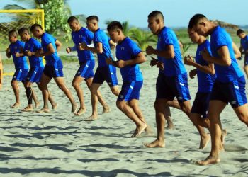 La Selecta Playera tiene entre sus planes realizar un campamento en Suramérica