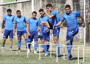 Presidente de Federación de Curazao: «Partido entre Montserrat y El Salvador se jugaría a puerta cerrada»