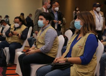Más de un tercio de observadores son de Fusades, ANEP y ARENA