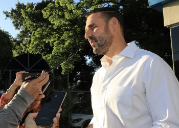 GANA y FMLN desmienten que su militancia apoye candidatura de alcalde Muyshondt