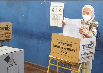 «Tanchito», de 80 años, abrió urnas en el Aminta Montiel de San Miguel