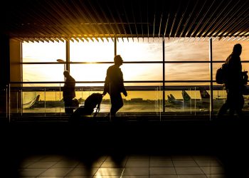 Estas son las nuevas directrices para viajar a los Estados Unidos en el marco de la pandemia de la COVID-19
