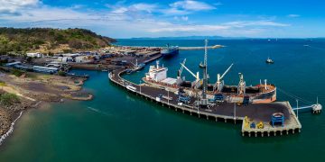 Avanza proyecto de implementación del ferri con Costa Rica
