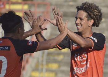 Nicolás Muñoz dio una inyección anímica al Águila para sacar el triunfo ante Jocoro