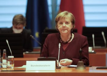 Electorado alemán castiga al partido de Angela Merkel en dos elecciones regionales