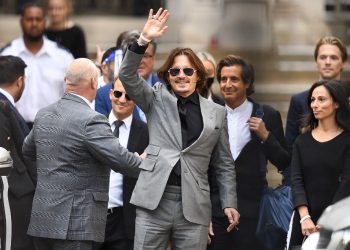 Johnny Depp intenta nuevo juicio contra diario inglés que lo presentó como un marido violento