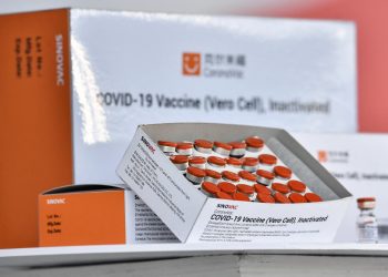 ¿Cuál es el nivel de congelamiento necesario para conservar la vacuna CoronaVac?