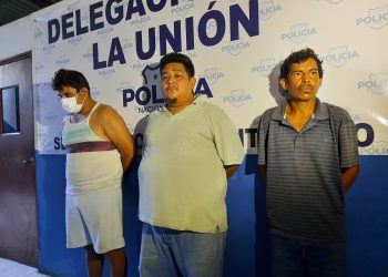 Camionero detenido en El Amatillo por ofrecerle $5 a agente fronterizo para poder entrar al país sin licencia
