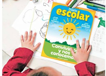Nace «Diario Escolar» como aporte a la educación de El Salvador