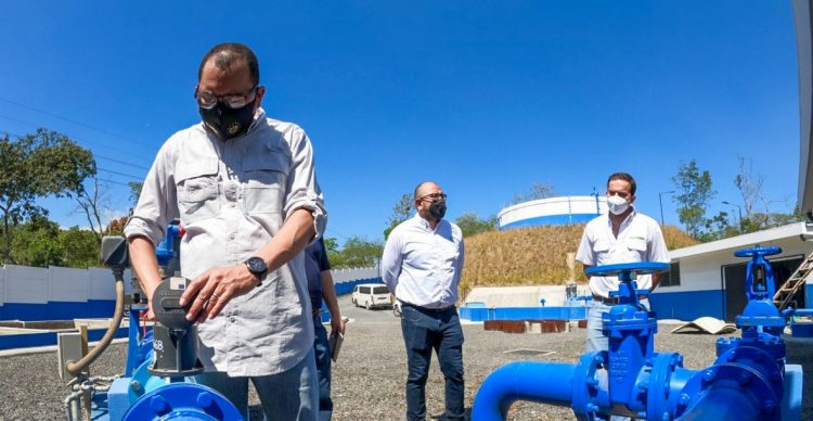 La ley reconocerá el derecho humano al agua, según el anuncio del Ejecutivo. Foto/Diario El Salvador