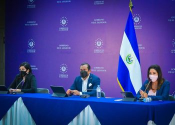 El Gobierno busca acuerdo con el FMI por $1,300 millones