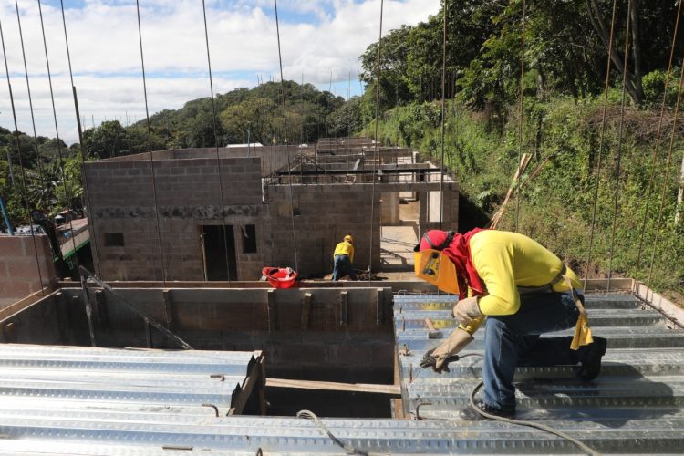 El 71 % de las empresas de región sufrieron pérdidas debido a la pandemia./Foto Diario El Salvador