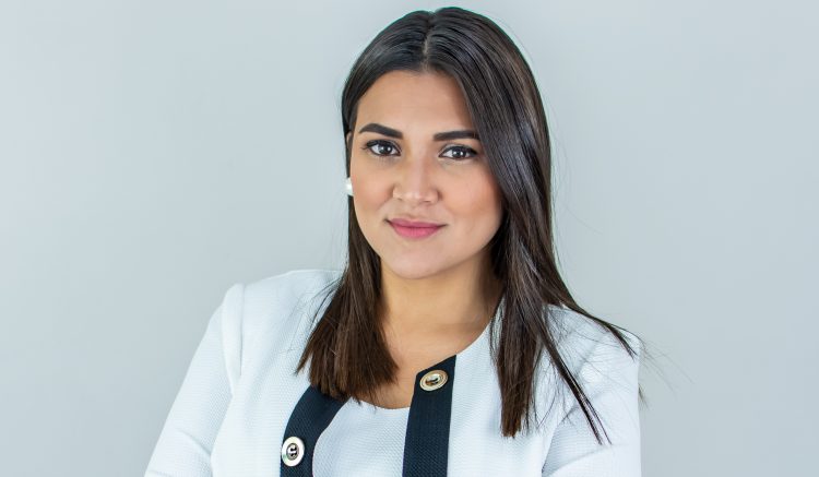 La diputada de Nuevas Ideas, Alexia Rivas hizo la denuncia a través de Twitter. Foto/Diario El Salvador