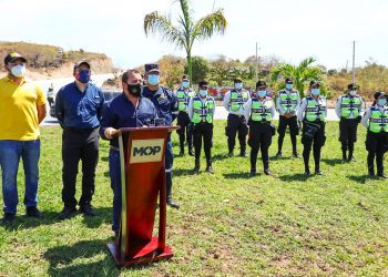 Autoridades presentaron plan para agilizar flujo vehicular en Camino a Surf City