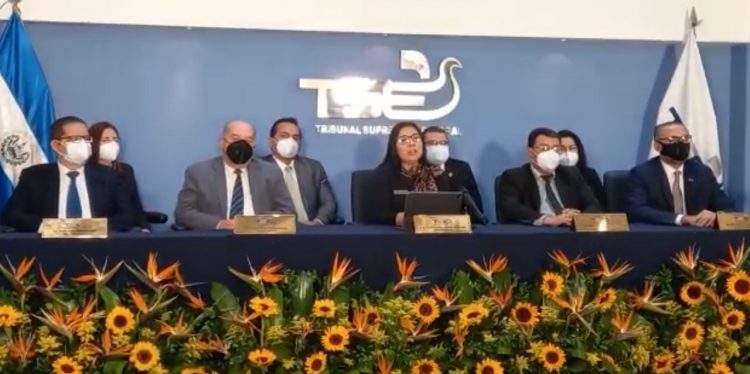 El organismo colegiado brindó los resultados finales, luego de haber realizado un escrutinio que nueve nueve días, tiempo en el cual se abrieron diferentes paquetes electorales en búsqueda de actas faltantes. / FOTO: Cortesía