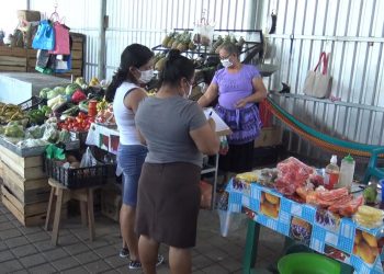PNC alerta sobre pareja que estafa comprando con billetes falsos en Guatajiagua, Morazán
