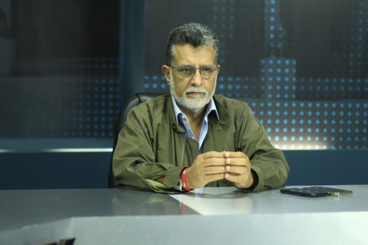 Schafik Hándal, actual diputado del FMLN. Foto/ Cortesía.