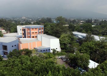 Universidad de El Salvador continuará sus actividades académicas de forma virtual