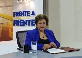 «Yo me despojo de mi color de ARENA y a trabajar se ha dicho sin colores políticos»: Milagro Navas, alcaldesa en Antiguo Cuscatlán